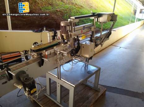 Labeling machine for flat and cylindrical bottles Bauch Campos