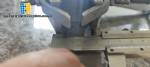 Bottle and jar screwing machine with automatic cap feeding system