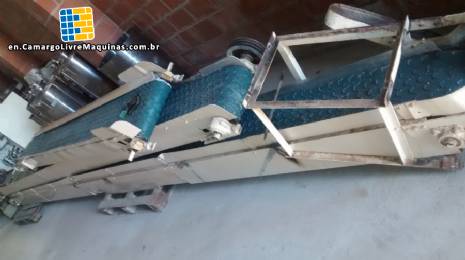 Conveyor belting