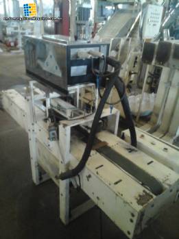 Cardboard box sealer with hot glue Jemak