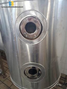 Stainless steel tank for 500 L