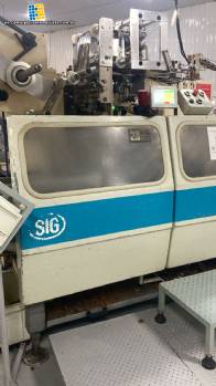 BOSCH flow pack packaging machine for biscuits and cookies with PAKMAK loaders