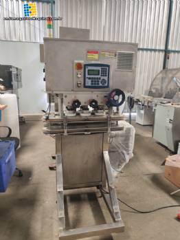 Linear threading machine by friction