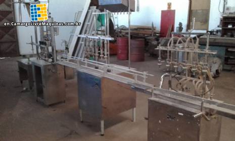 Linear filling machine with 6 stainless steel spouts
