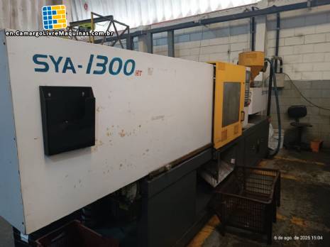 Sinitron 130-ton plastic injection molding machine