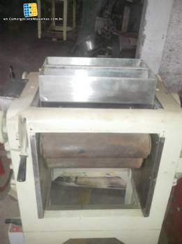 Sheeter with 4 cylinders