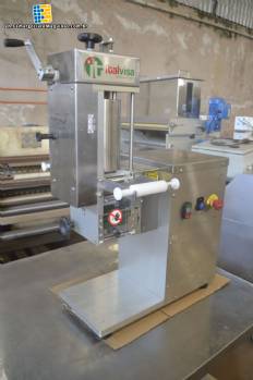 Italvisa industrial ravioli dish 9kg