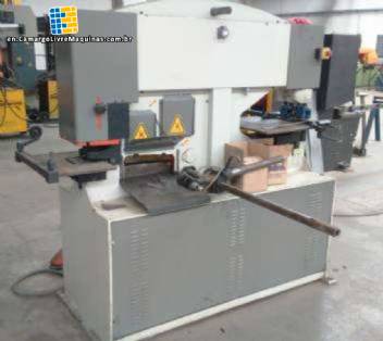 Punch presses Durma
