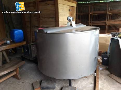 Stainless steel milk tank