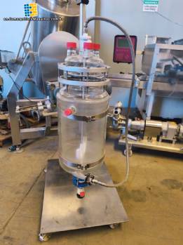 FGG Jacketed borosilicate glass mixing reactor 36 L 50 L