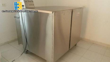 Fruit and vegetable dehydrator