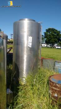 Tanks made of stainless steel 650 L