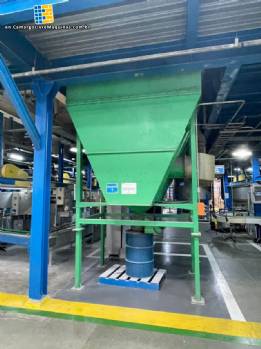 Exhaust bag filter assembly