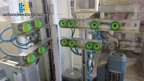 Cardboard box maker Ulma