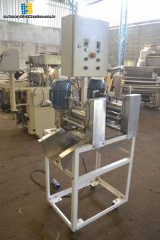 Finishing cylinder for pastry and lasagna doughs Finishing cylinder for pastry and lasagna doughs