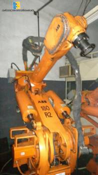 Industrial Robots ABB and Fanuc Industrial Robots ABB and Fanuc