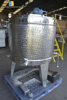 Mirainox 500 liters stainless steel yogurt pasteurizing tank Mirainox 500 liters stainless steel yogurt pasteurizing tank