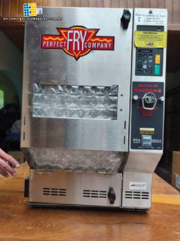 Perfect Fry 20 kg/hour automatic stainless steel fryer Perfect Fry 20 kg/hour automatic stainless steel fryer