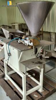Semi automatic filling machine Semi automatic filling machine