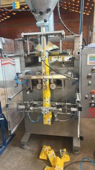 Vertical automatic packaging machine for ARV powders Vertical automatic packaging machine for ARV powders